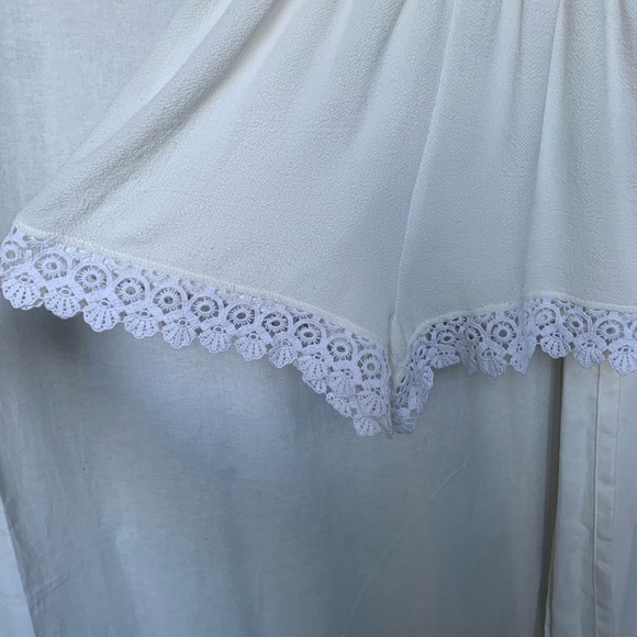 DYNAMITE WHITE ROMPER - Picture 4 of 5